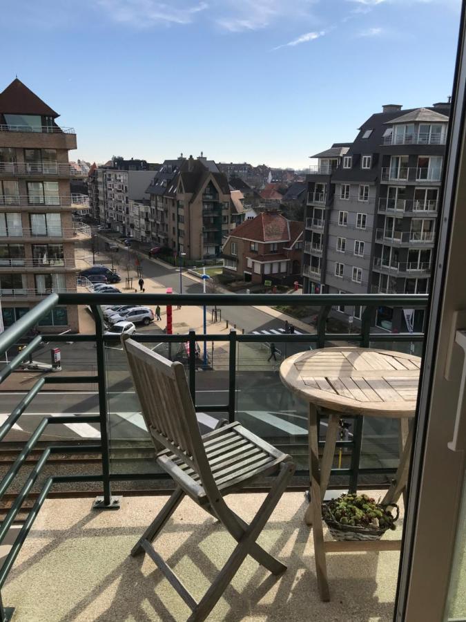 Appartement Appt Pablo Met Prive-Garage, Vlakbij Zee, In Koksijde-Bad Extérieur photo